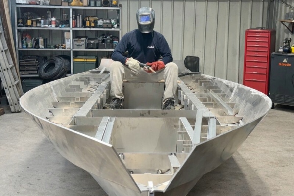 Conception de bateau aluminium sur mesure : L&rsquo;ingénierie au service de votre projet